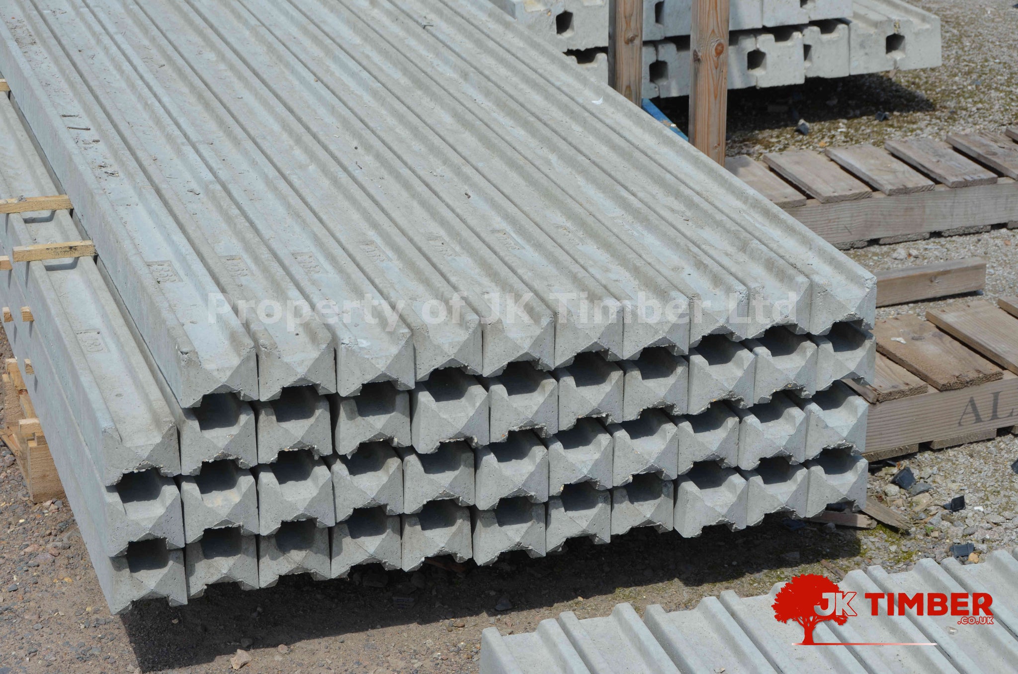 Intermediate Concrete Slotted Post (85mm x 100mm) – JK Timber